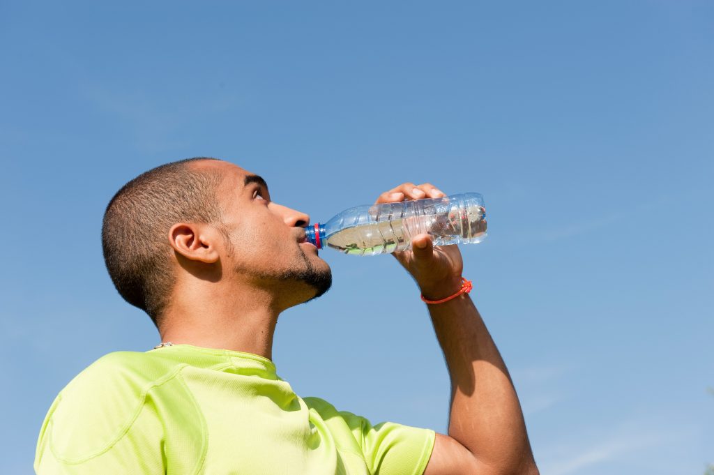 Hydratation : les 5 bons réflexes pour (ré)apprendre à s’hydrater